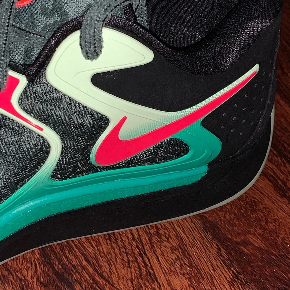 Nike size 13 KD basketball shoes